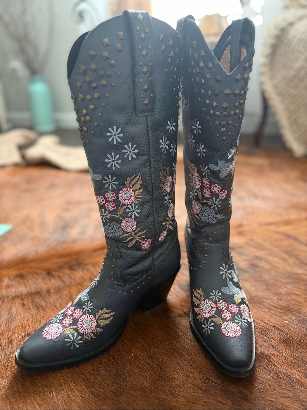 Dingo Poppy Boots